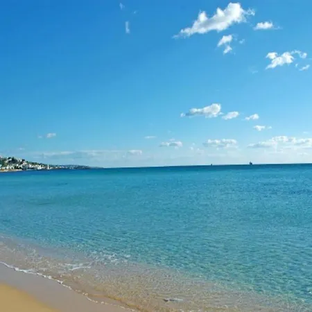 Spazioso E Comodo A Due Passi Dalle Spiagge Di Pescoluse Vakantiehuis Marina Di Pescoluse