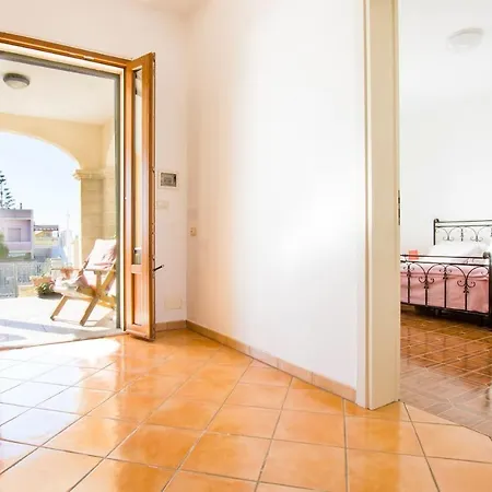 Spazioso E Comodo A Due Passi Dalle Spiagge Di Pescoluse Vakantiehuis *